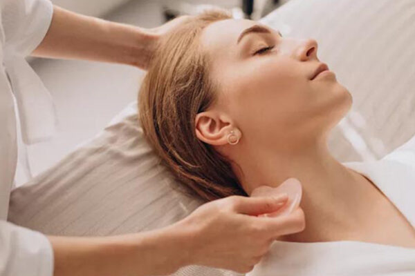 Relaksasi Coin Massage